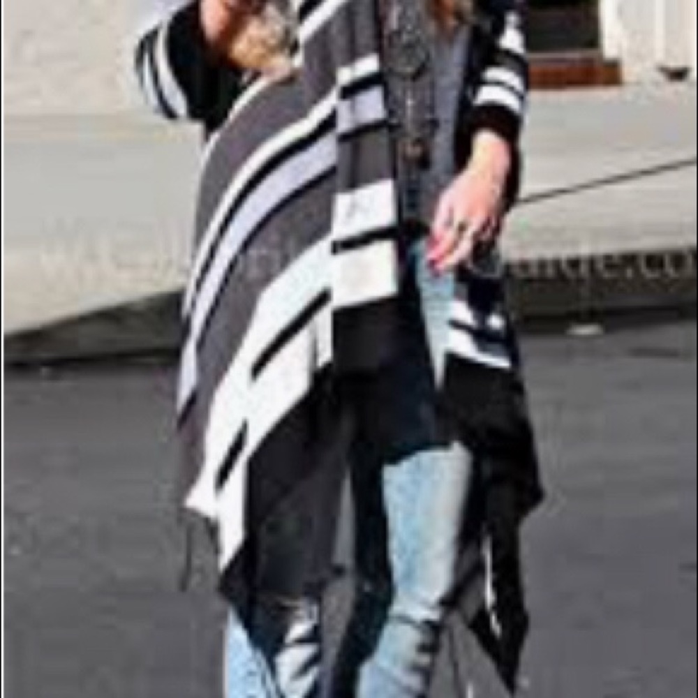 Drape-front cardigan - High/Low - Picture 9 of 9